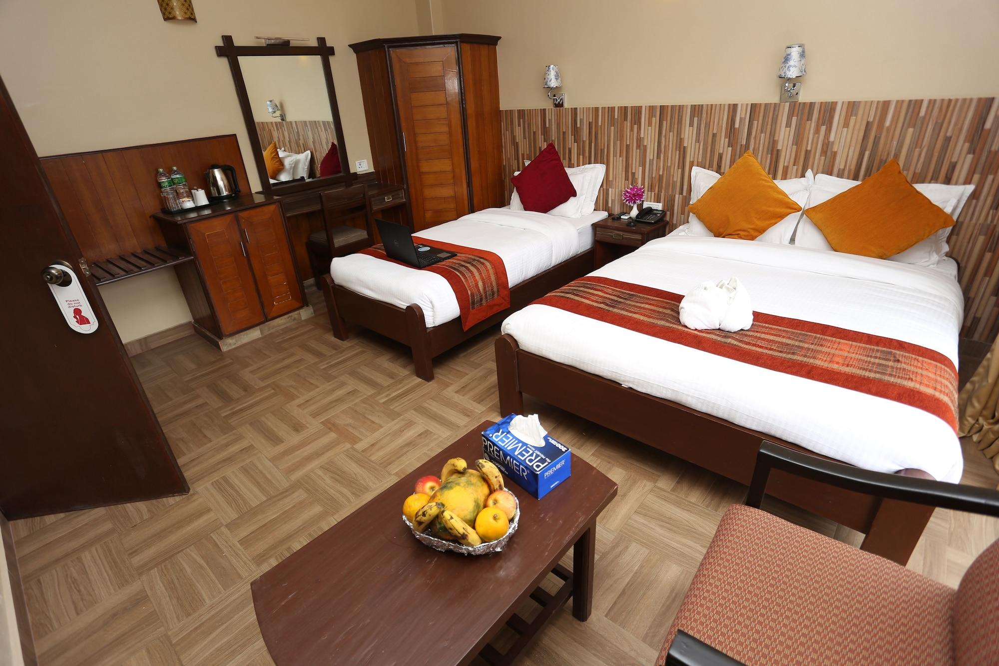 Pokhara Choice Inn Exterior photo